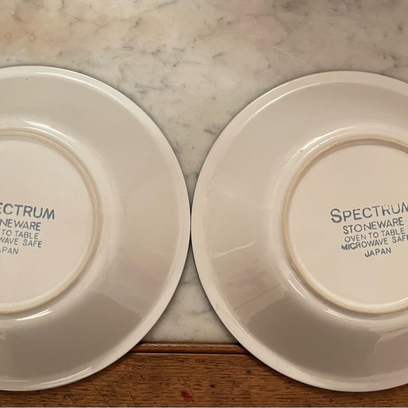 Vintage Spectrum Floral Stoneware Soup Bowls.  Rare find -Discontinued Pattern. - Picture 2 of 6